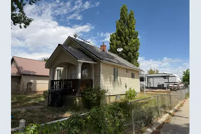 493 E 400 N, Roosevelt, UT 84066 - Photo 1