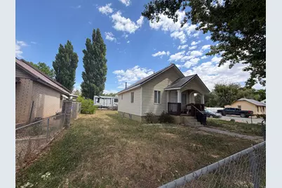 493 E 400 N, Roosevelt, UT 84066 - Photo 3