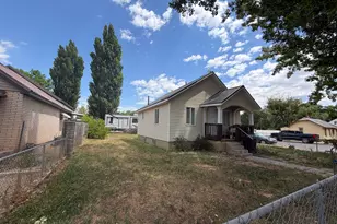 493 E 400 N, Roosevelt, UT 84066 - Photo 3
