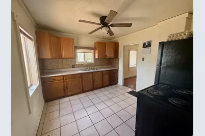 493 E 400 N, Roosevelt, UT 84066 - Photo 7
