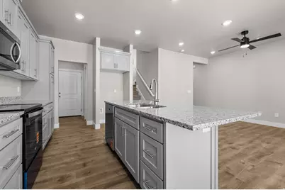 4108 S 2835 W #317, Roy, UT 84067 - Photo 3