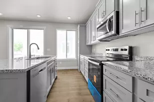 4108 S 2835 W, Roy, UT 84067 - Photo 5