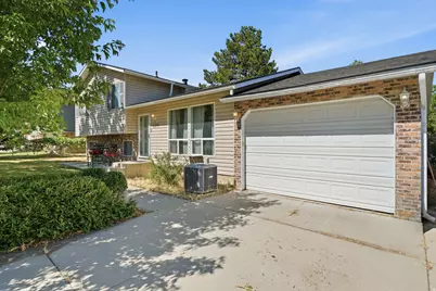 609 Seagull Dr, Tooele, UT 84074 - Photo 1