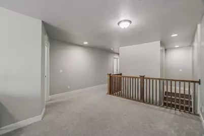 468 E London Way, Clearfield, UT 84015 - Photo 13