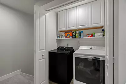 468 E London Way, Clearfield, UT 84015 - Photo 9