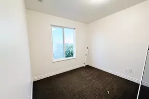 1518 E Shadow Dr, Eagle Mountain, UT 84005 - Photo 23