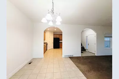 1518 E Shadow Dr, Eagle Mountain, UT 84005 - Photo 9