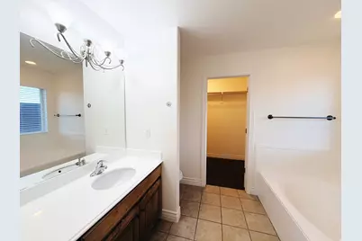 1518 E Shadow Dr, Eagle Mountain, UT 84005 - Photo 17