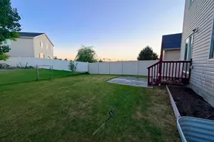 1518 E Shadow Dr, Eagle Mountain, UT 84005 - Photo 5