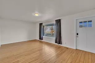 2623 S 2000 W, Syracuse, UT 84075 - Photo 3