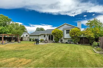 2425 E View Dr, South Weber, UT 84405 - Photo 5