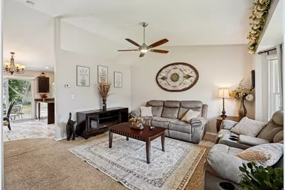 2425 E View Dr, South Weber, UT 84405 - Photo 11