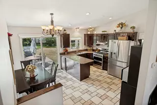 2425 E View Dr, South Weber, UT 84405 - Photo 13