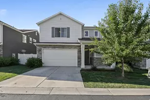 2112 W 3250 S, Syracuse, UT 84075 - Photo 1