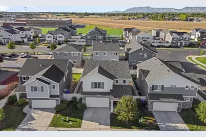 2112 W 3250 S, Syracuse, UT 84075 - Photo 37