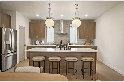 972 E Grape Ivy Way S #104, Millcreek, UT 84106 - Photo 3