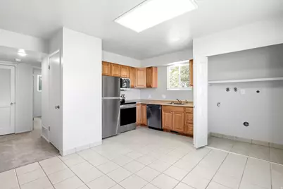 445 W 4900 S #2, Washington Terrace, UT 84405 - Photo 9