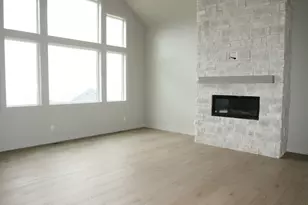 635 E Mountain Rd N, North Ogden, UT 84414 - Photo 3