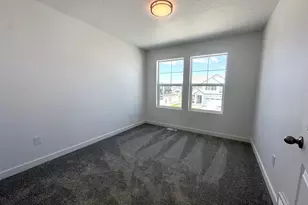 3030 N Summerwood Dr, Eagle Mountain, UT 84005 - Photo 11