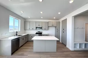 3030 N Summerwood Dr, Eagle Mountain, UT 84005 - Photo 3