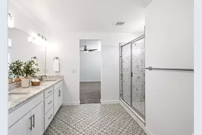 2060 W 900 N, Layton, UT 84041 - Photo 21
