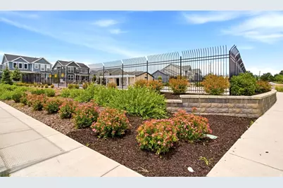 2060 W 900 N, Layton, UT 84041 - Photo 39