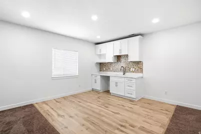 2060 W 900 N, Layton, UT 84041 - Photo 33