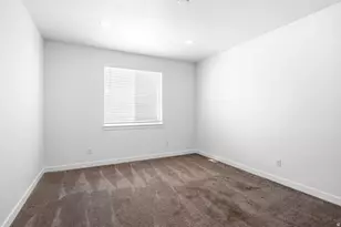 2060 W 900 N, Layton, UT 84041 - Photo 15