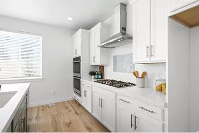2060 W 900 N, Layton, UT 84041 - Photo 11
