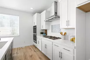 2060 W 900 N, Layton, UT 84041 - Photo 11