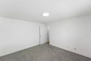 2600 N Hill Field Rd, Layton, UT 84041 - Photo 15