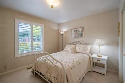 6062 S Fontaine Bleu Dr E, Salt Lake City, UT 84121 - Photo 21