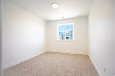 579 W 1775 N, Harrisville, UT 84404 - Photo 9