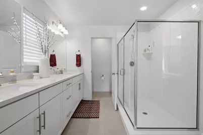 2088 S 2200 W, Woods Cross, UT 84087 - Photo 19