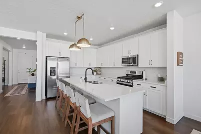 2088 S 2200 W, Woods Cross, UT 84087 - Photo 9