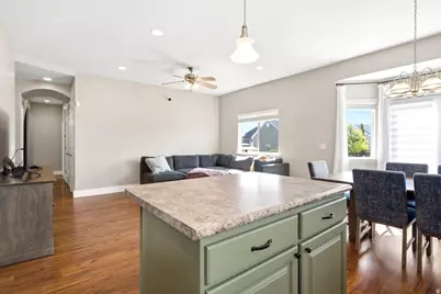 3449 Jupiter Hills Dr, Syracuse, UT 84075 - Photo 9