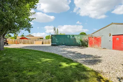 12183 S 2920 W, Riverton, UT 84065 - Photo 37