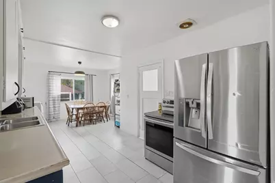 709 E 150 S, Provo, UT 84606 - Photo 9
