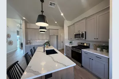 525 Serenity Cir, Ivins, UT 84738 - Photo 13