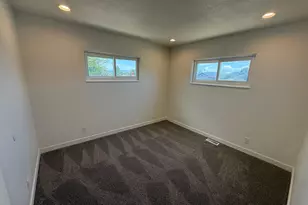 4996 S 4015 W, Taylorsville, UT 84129 - Photo 9