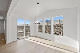 5331 N Horseshoe Way, Eagle Mountain, UT 84005 - Photo 3
