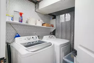 1221 E 1300 S, Salt Lake City, UT 84105 - Photo 17