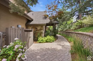 3158 E Old Ridge Cir S, Cottonwood Heights, UT 84121 - Photo 35