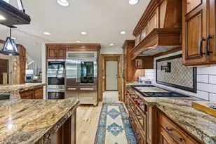 3158 E Old Ridge Cir S, Cottonwood Heights, UT 84121 - Photo 7