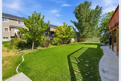 6059 Bayshore Dr, Stansbury Park, UT 84074 - Photo 7