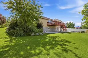 6059 Bayshore Dr, Stansbury Park, UT 84074 - Photo 5