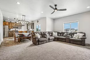 203 N 1900 W, Mapleton, UT 84664 - Photo 3