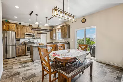 203 N 1900 W, Mapleton, UT 84664 - Photo 7