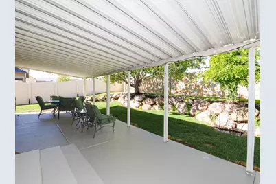 9324 S Wisteria Way, West Jordan, UT 84081 - Photo 9