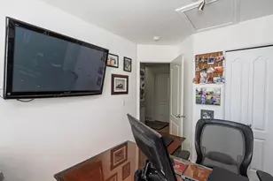 9324 S Wisteria Way, West Jordan, UT 84081 - Photo 35